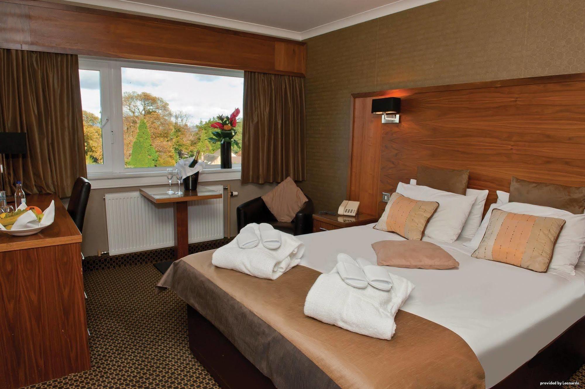Park Hotel Falkirk Room photo
